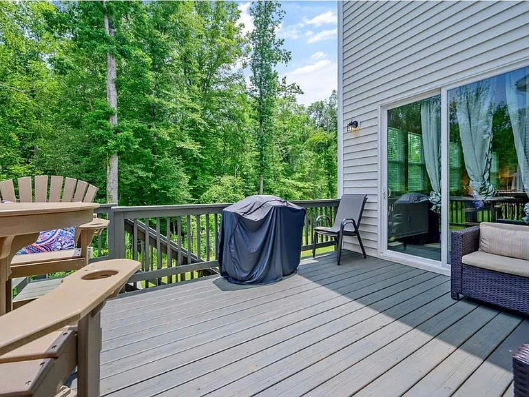155 Rossell Park Cir — Photo 41