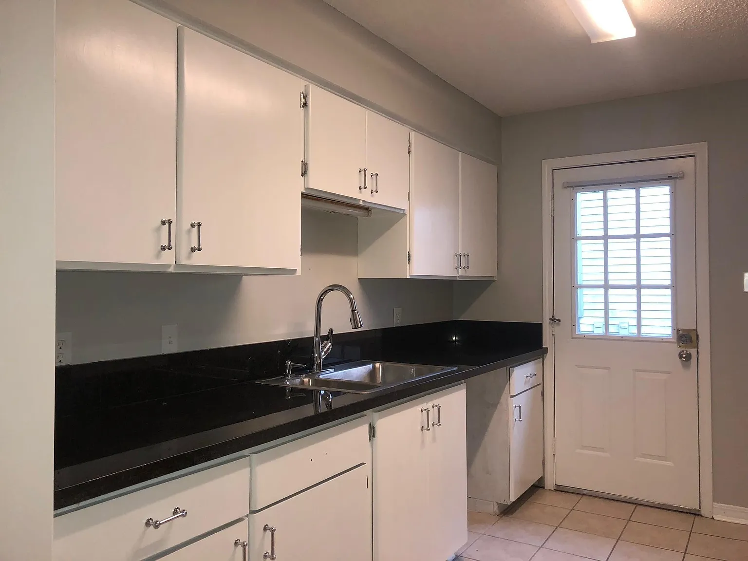 163 Dodge Ave — Photo 3