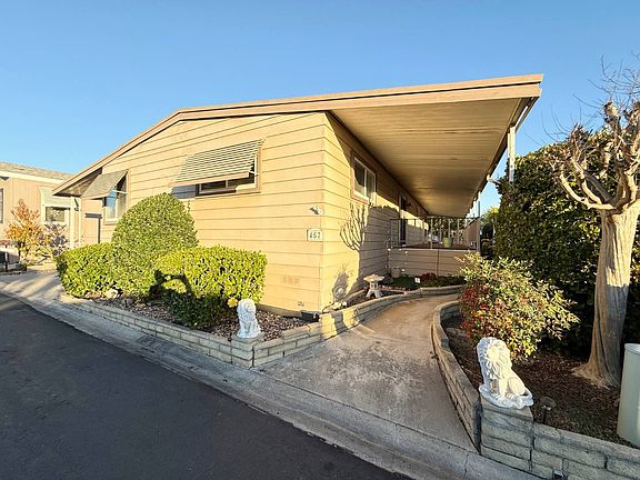 3rd image of 24001 Muirlands Blvd Space 457