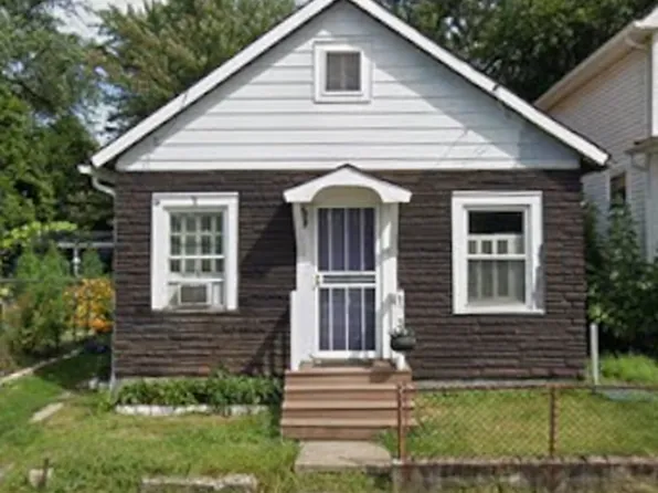 7413 Canton Ave, Cleveland, OH 44105