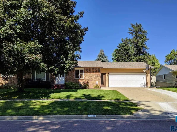 510 W Maple St, Tea, SD 57064