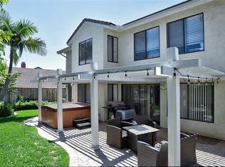 344 Suncrest Cir, Brea, CA 92821