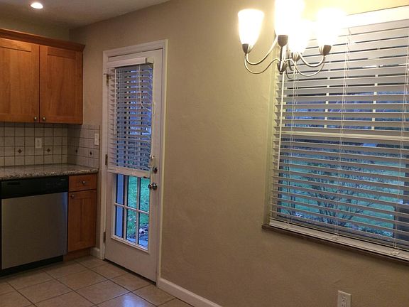 french door to patio