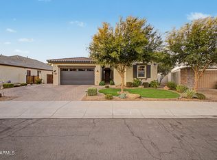 15680 W Desert Flower Dr, Goodyear, AZ 85395