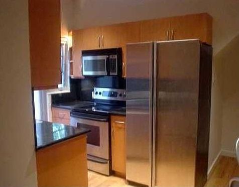 1st image of 1551 Lenox Ave APT 3