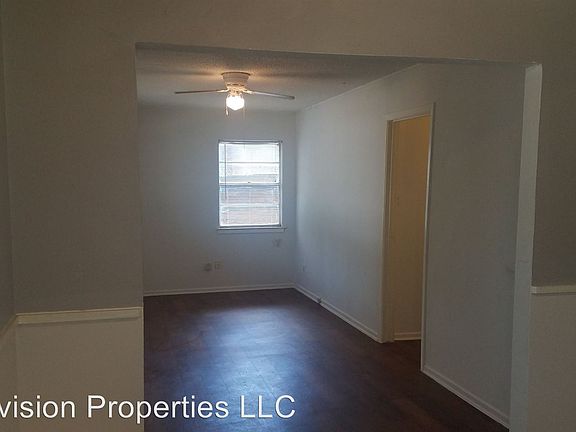 2nd image of 220 Odell St