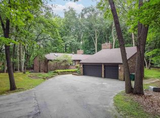 8124 Ellis Rd, Clarkston, MI 48348