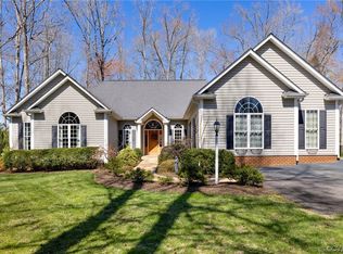 3945 S Fairway Dr, Powhatan, VA