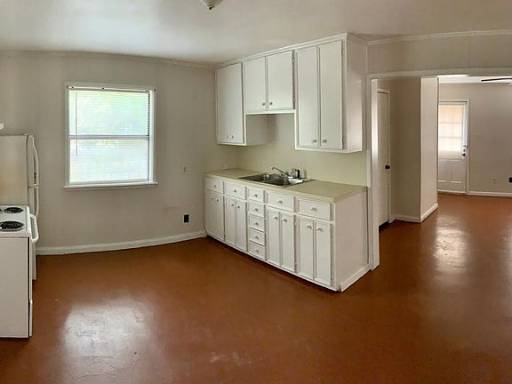 4th image of 1819 Avenue Q APT A