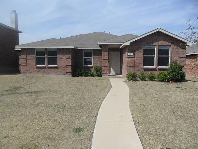 2nd image of 1241 Candler Dr