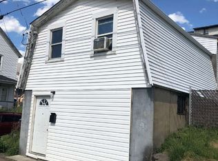 526 Ohio Ave, Glassport, PA 15045