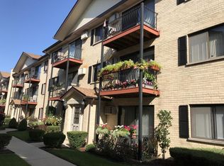 5155 NE River Rd UNIT 214F, Chicago, IL 60656