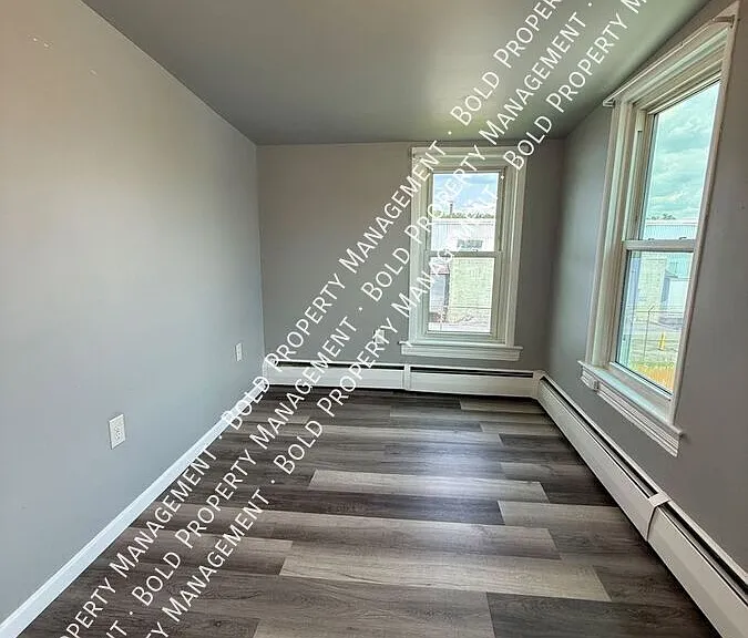 100 N Tulpehocken St — Photo 9