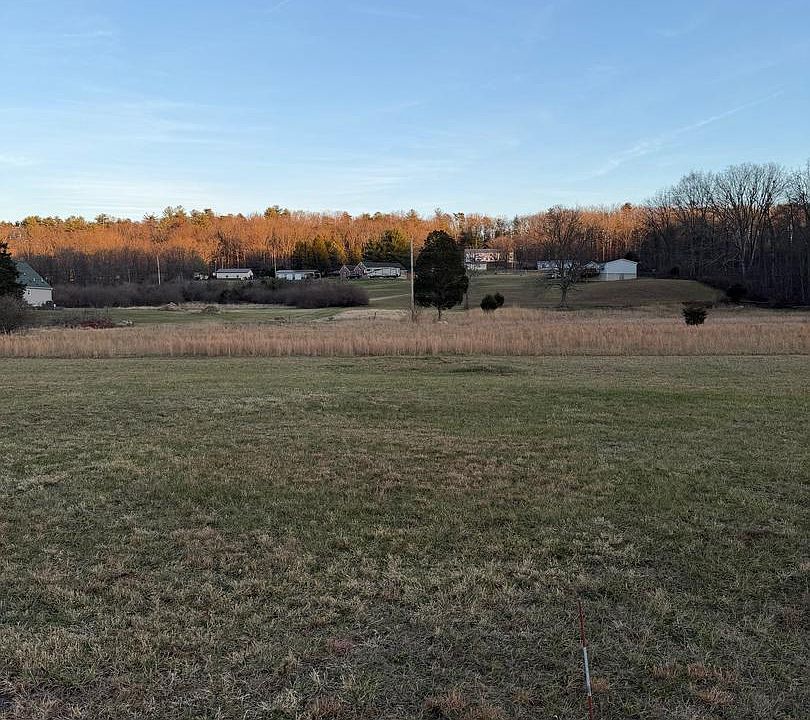 1st image of 350 Raging River Dr