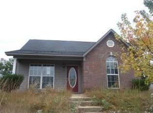 110 Mike Ave, Guntown, MS 38849