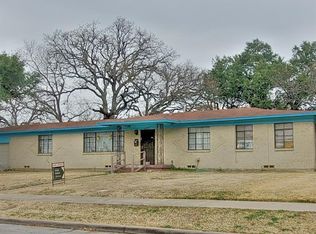 1627 W 5th St, Irving, TX 75060