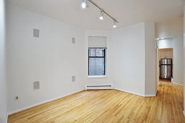 Rented by Best Apartments North Inc | media 53