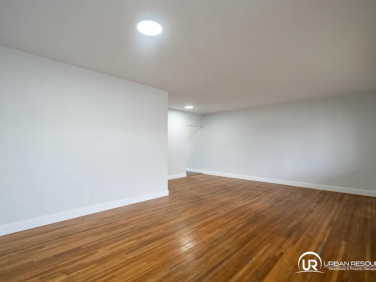 8330 Byron Ave #7 — Photo 7