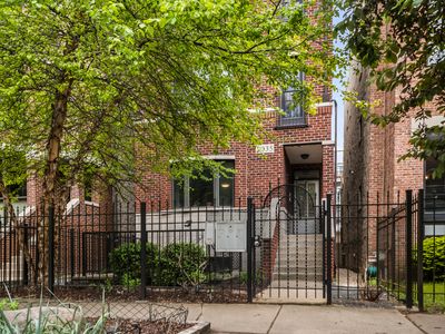 2035 W Crystal St #3, Chicago, IL, 60622