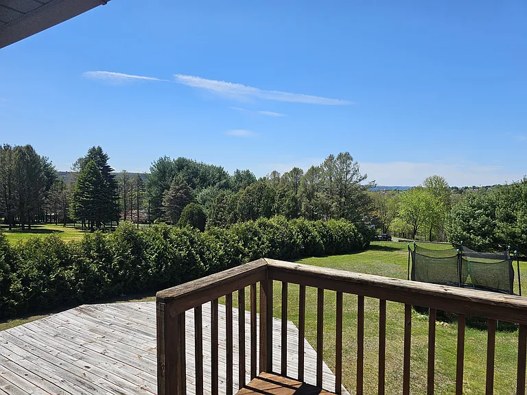 224 Laurel Dr — Photo 26