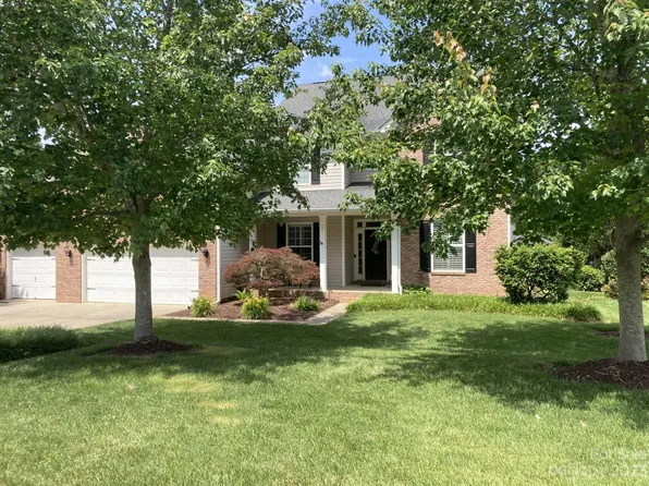 14720 Bridle Trace Ln, Pineville, NC 28134