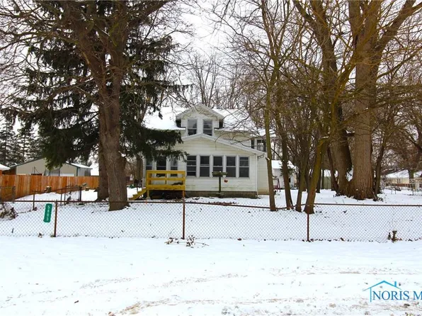 5805 Fryer Ave, Toledo, OH 43615