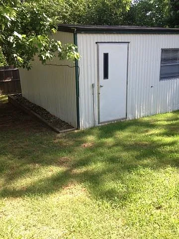 outside shed heat and air