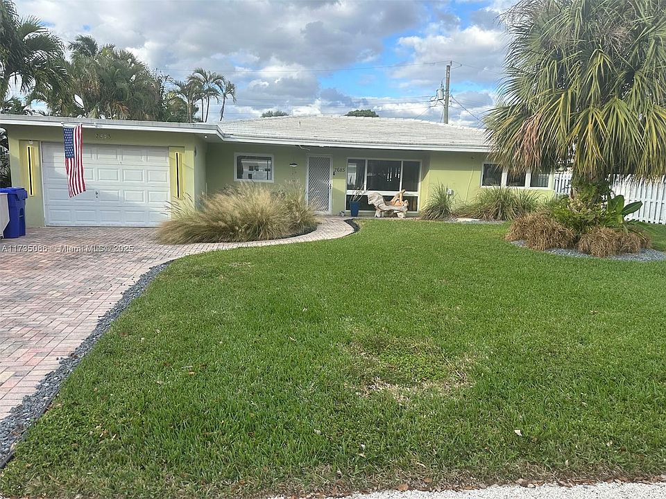 2nd image of 2685 SE 2nd Ct