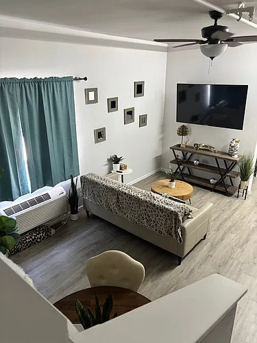 Floor plan 7