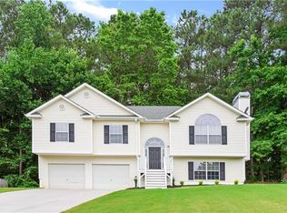 3817 Autumn View Ln NW, Acworth, GA 30101