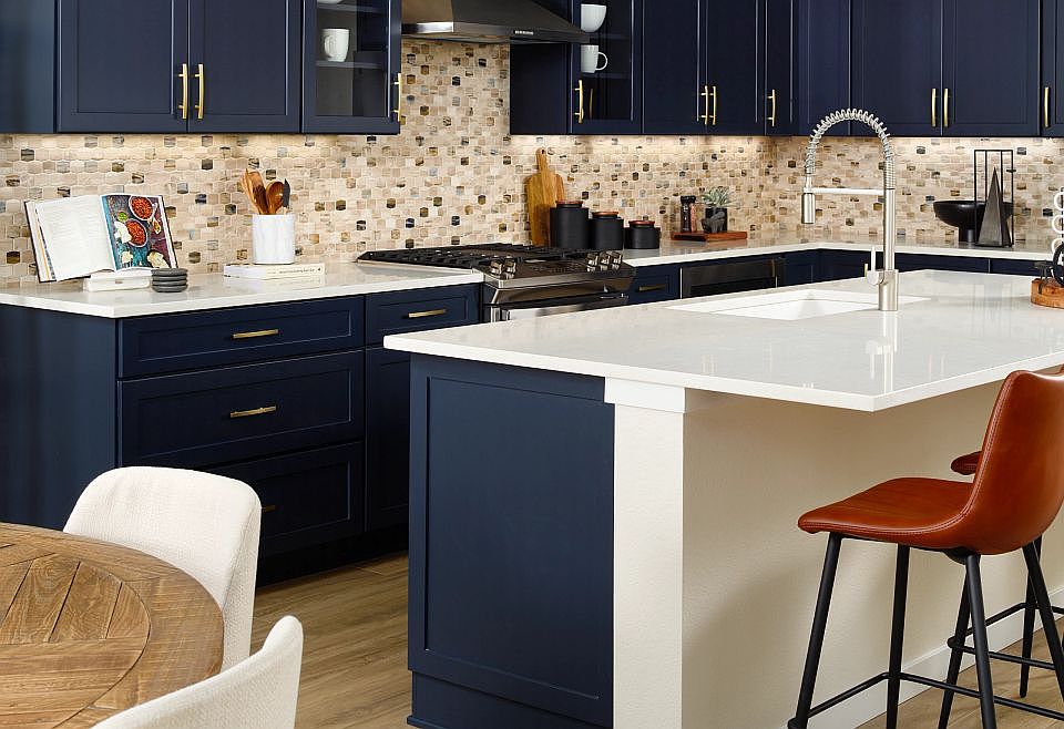 Plan 2202 Kitchen Dining