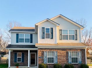400 Cunningham Ln, Lexington, KY 40508