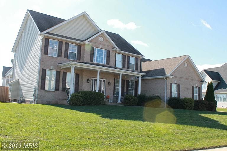 1st image of 217 Dewberry Dr
