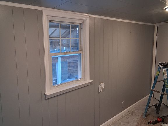 4th image of 2108 Lincoln Ave