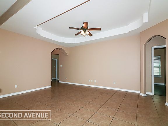 4th image of 2949 Dante Dr