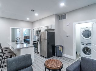 144 9th St #8, Troy, NY 12180