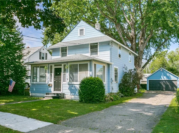 39 Clio St, Rochester, NY 14612