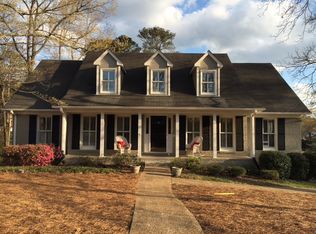 3500 Water Oak Dr, Vestavia, AL 35243