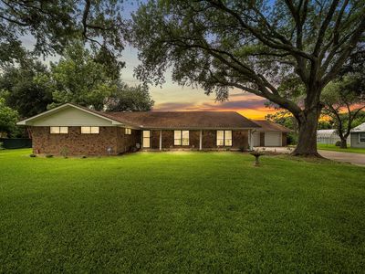 8105 Miller Dr, Hitchcock, TX, 77563