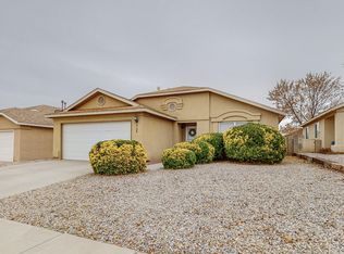 9108 Port Rd NW, Albuquerque, NM 87121