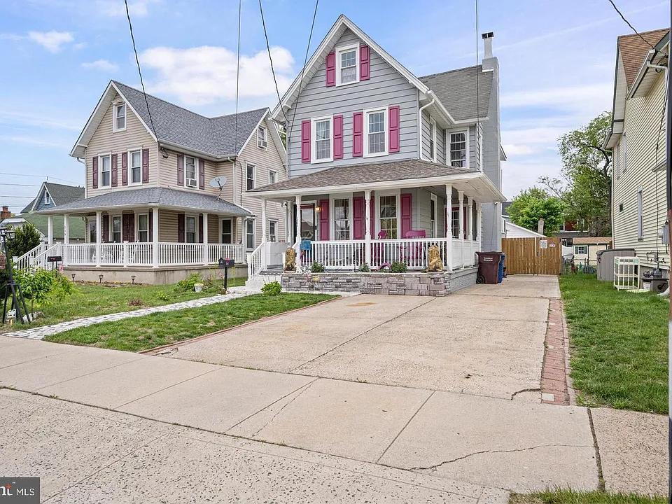 121 Cleveland Ave