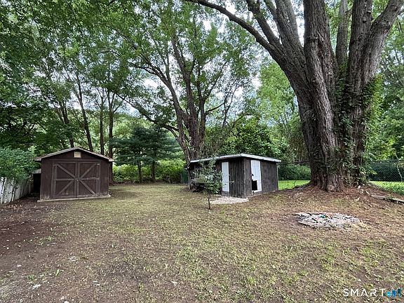 5th image of 91 Taftville Occum Road