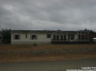 940 Qappuella Dr, Canyon Lake, TX 78133