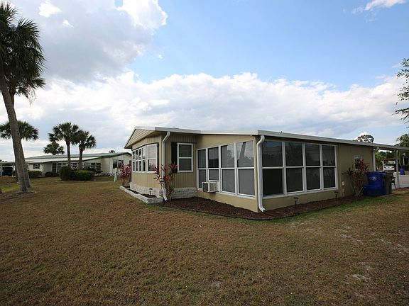 5th image of 8775 20th St Lot 303