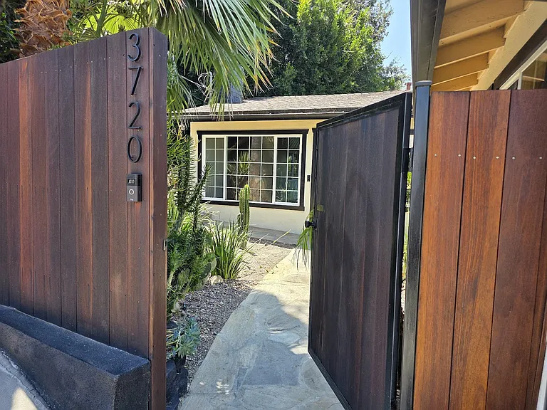 3720 Kinney St — Photo 3