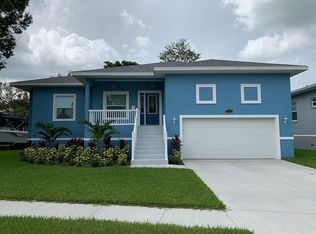 237 82nd Ave N, Saint Petersburg, FL 33702