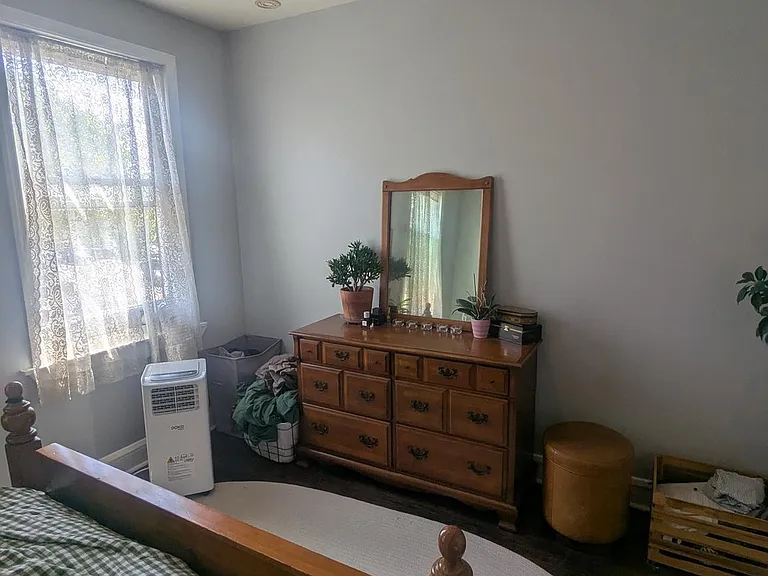 2305 N College Ave — Photo 13