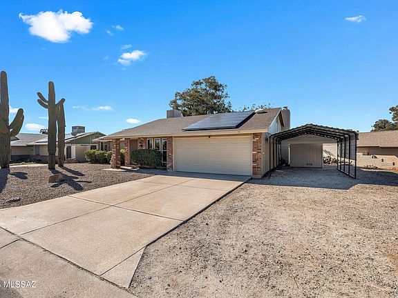 3rd image of 7531 N Juniper Rd