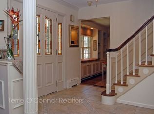 1 Sherwood Rd, Upper Saddle River, NJ 07458