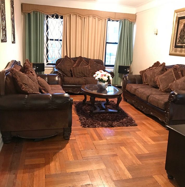 2nd image of 3376 Fenton Ave APT 2F